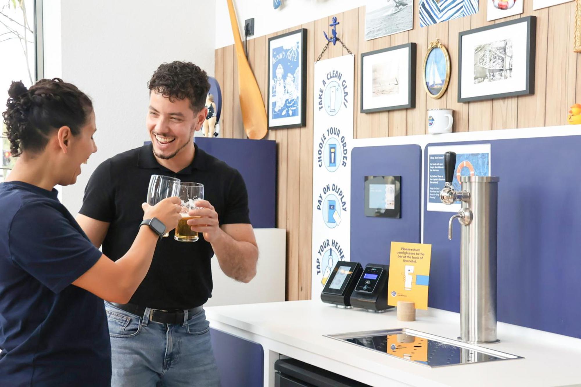 Meininger Hotel Amsterdam Amstel Ngoại thất bức ảnh